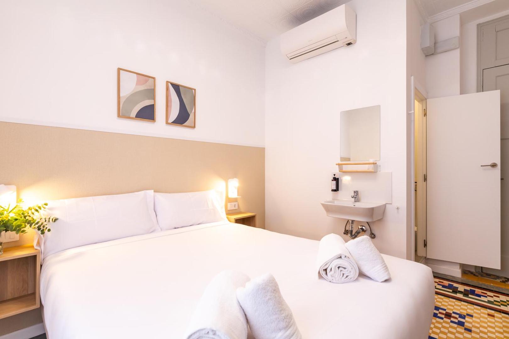 Pension Alicante By Moontels فالنسيا المظهر الخارجي الصورة